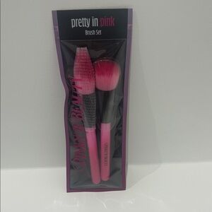 Pretty in Pink Makeup Brush Set - Pink